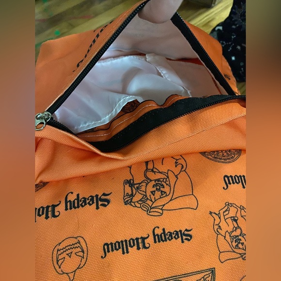 Halloween theme backpack (Sleepy Hallow) - Picture 2 of 6